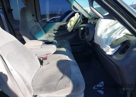 2000 Ford F-150 Lariat/Work Series/Xl/Xlt из США, поврежденный, VIN 1FTRX18LXYKA97358